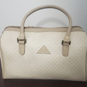 COPY - 1984 Liz Claiborne Barrel Purse in Cream and Taupe